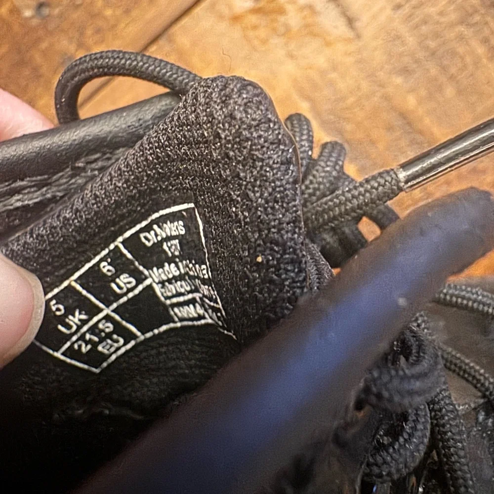 DR. MARTENS Glossy Combat Boots‎